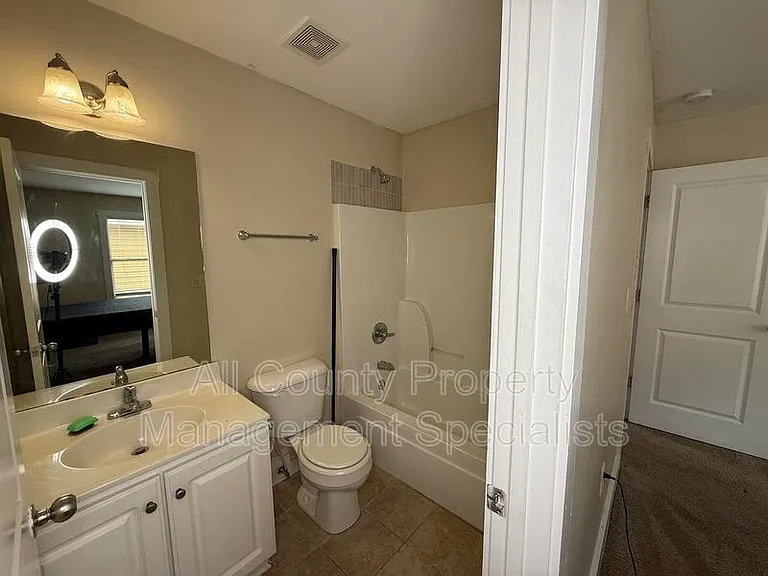 1929 Bluff Rd #177 — Photo 18