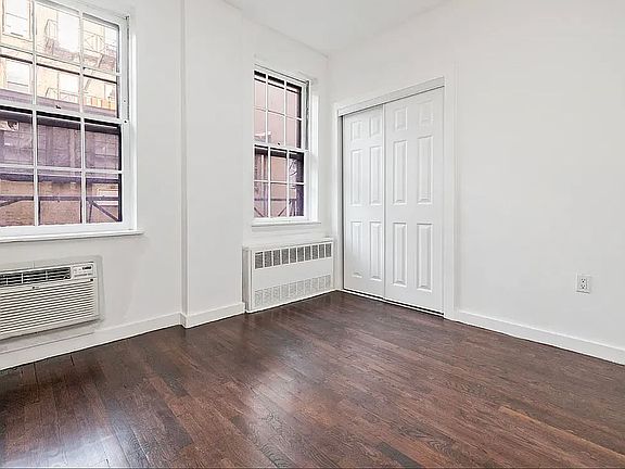 3rd image of 14 1st Ave APT 3D
