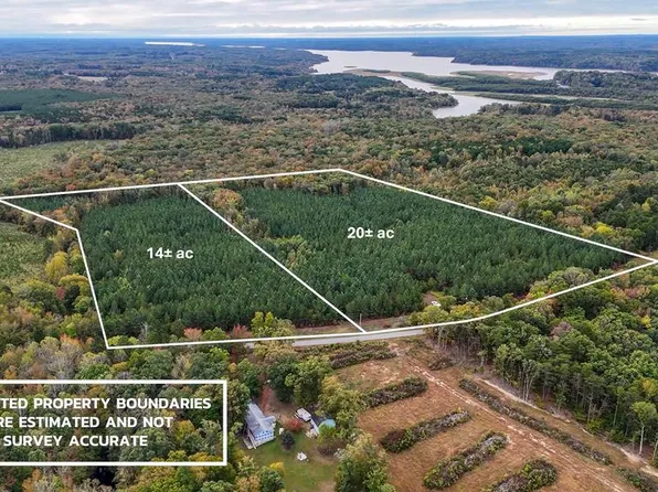 1915 Laconia Rd, Red Oak, VA 23964