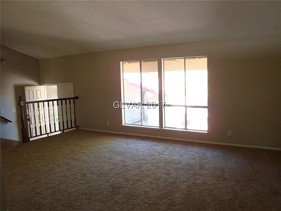 4th image of 5843 Buhl Ct