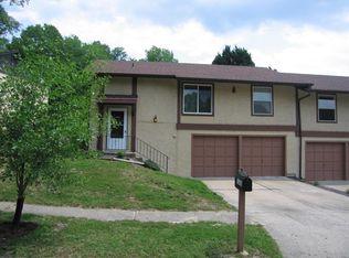 13450 Woodstile Ct, Saint Louis, MO 63128