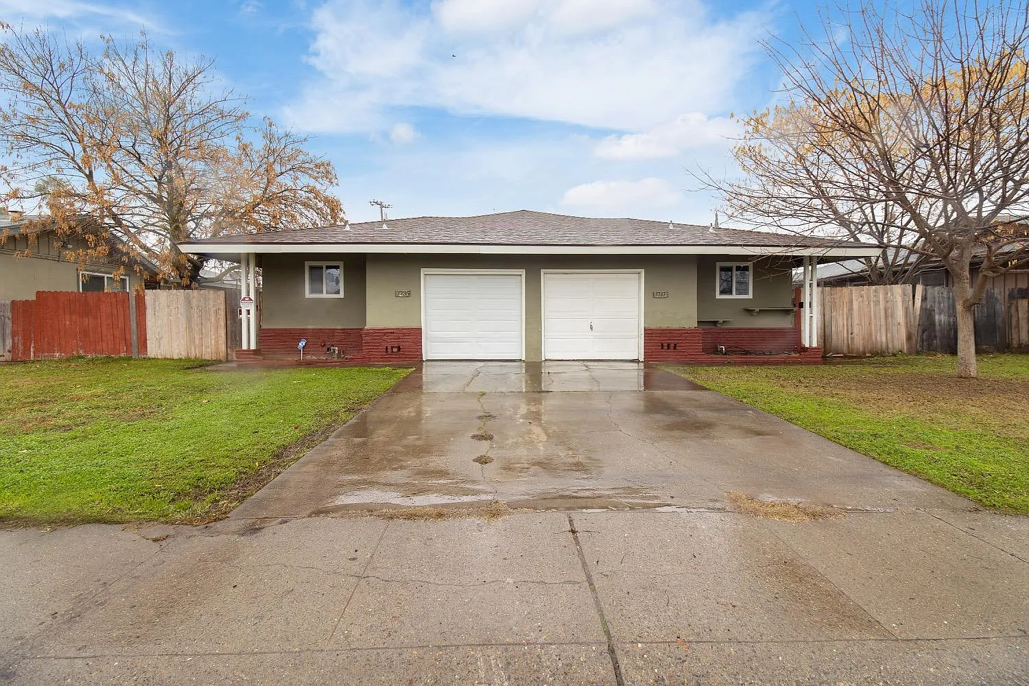 7735 Loucreta Dr photo 1