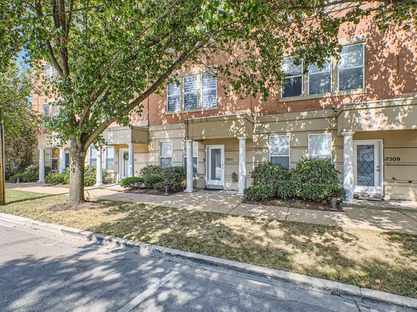 7311 Franklin St, Forest Park, IL 60130