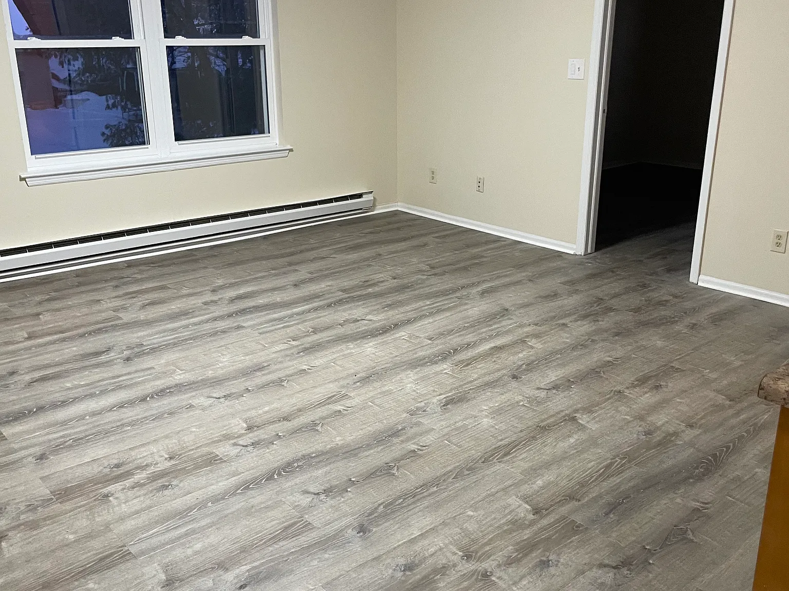 3 bed, 750 sqft, $2,000 — Photo 3
