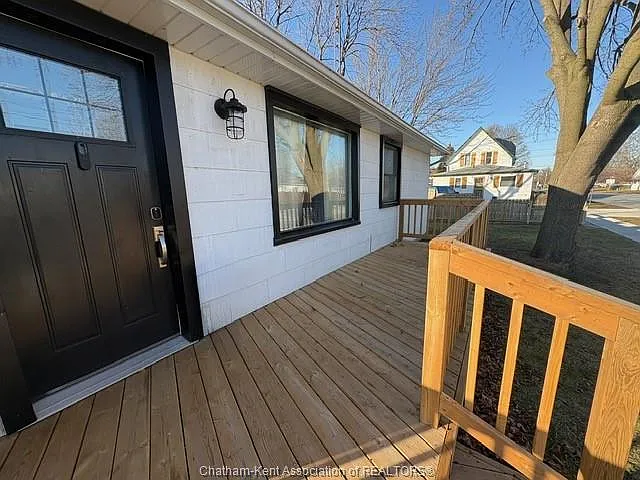 119 Lorne Ave — Photo 7