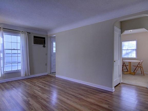 4th image of 4535 Thomas Ave N