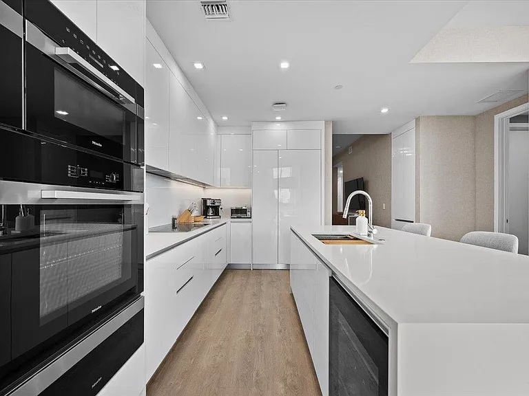 220 Lake Shore Dr #1401 — Photo 7