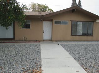 334 Oakhurst Dr, San Jacinto, CA 92583