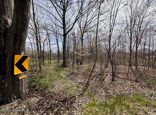 981 Stony Point Rd, Castleton, NY 12033