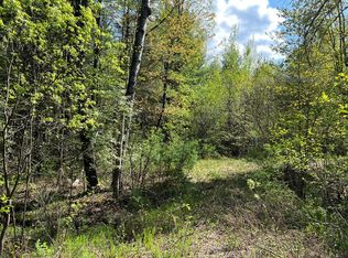 107 Quaker Highlands Rd, Peru, NY 12972