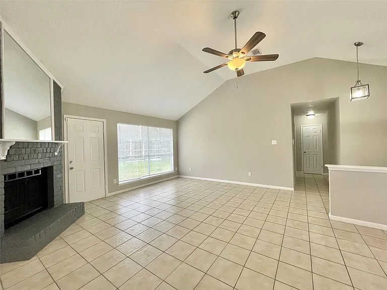 7011 Brockington Dr — Photo 6
