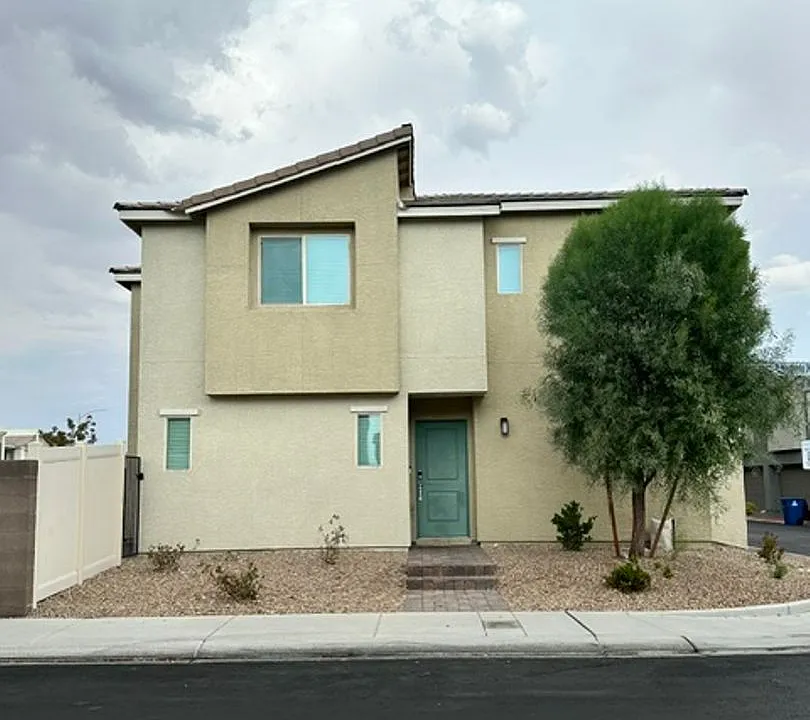 2670 Bengal Tan Ave