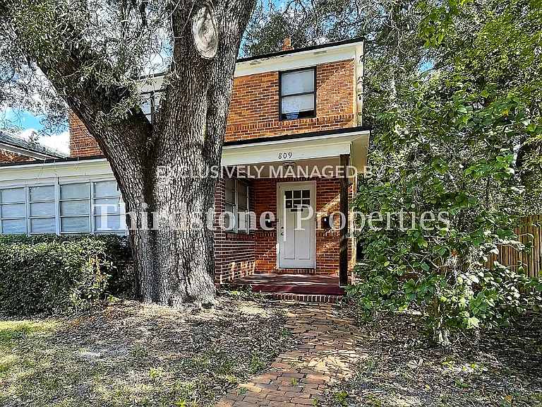 809 McDuff Ave S #2 — Photo 1