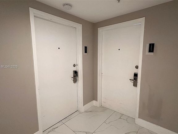 3rd image of 17375 Collins Ave #1808