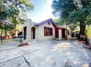 908 Fitzhugh Ave, Paris, TX 75460