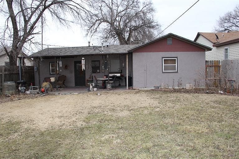 903 S Madison St, Hugoton, KS 67951 Zillow