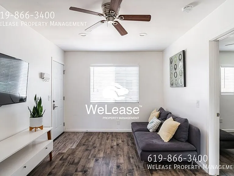 4833 1/2 Lantana Dr — Photo 3