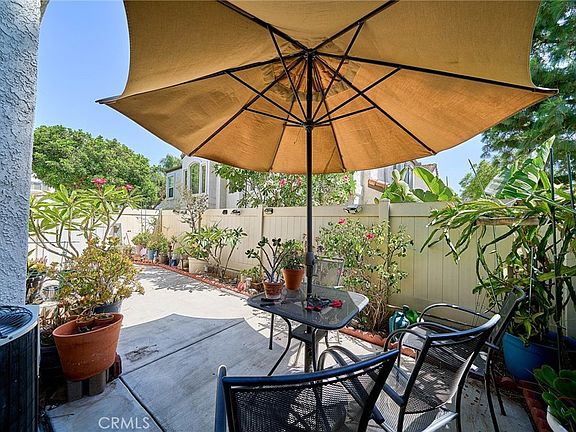 3rd image of 1048 Explanada St Unit 101
