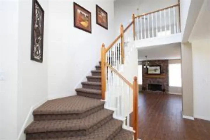 5800 Charleston Dr — Photo 1