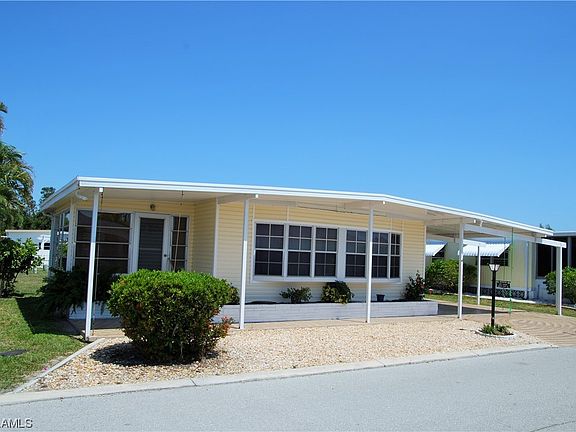 3rd image of 126 Nicklaus Blvd