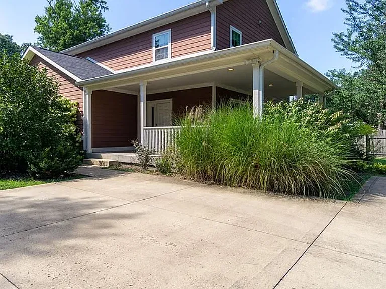 5601 Ralston Ave #B — Photo 1