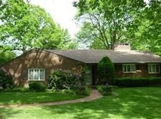 579 Oneida Ave, Akron, OH 44303