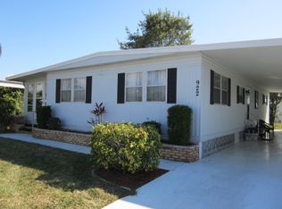 922 Sand Cay W, Venice, FL 34285