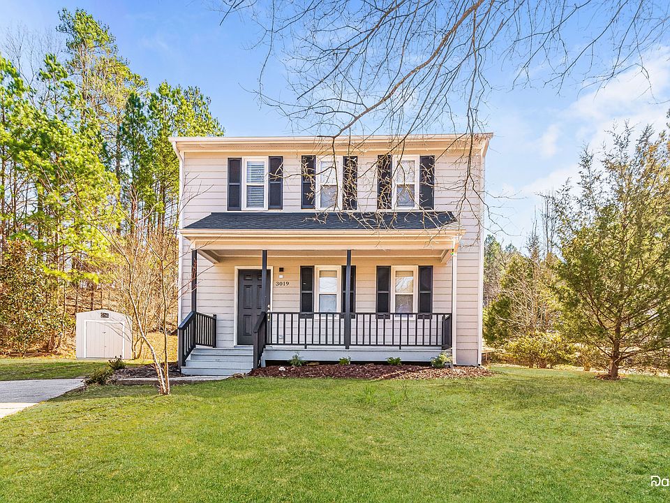 1st image of 3019 Sprucewood Dr