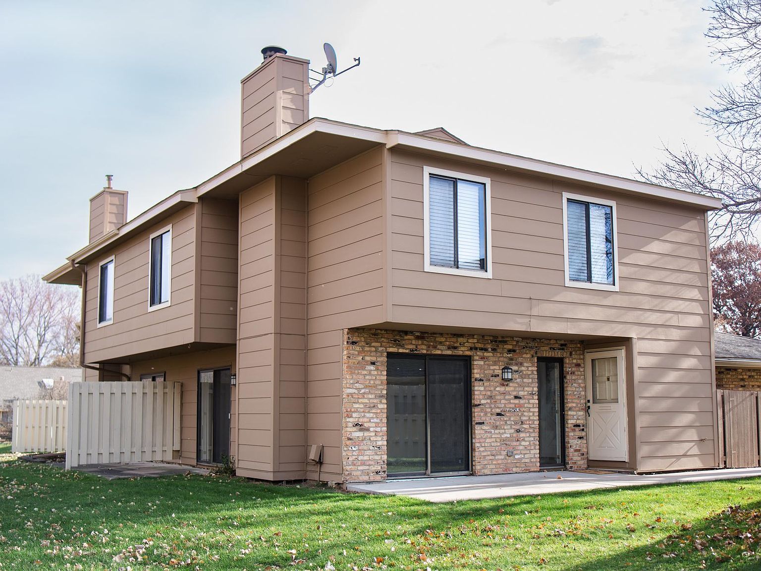 2224 Mayfair Rd, Golden Valley, MN 55427 Zillow