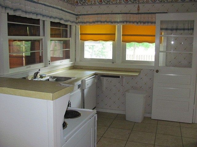 1st image of 2312 Clay St
