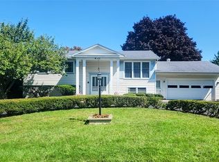 120 Bouckhart Ave, Rochester, NY 14622