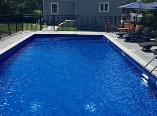 40 Greenfield Rd, Southampton, NY 11968