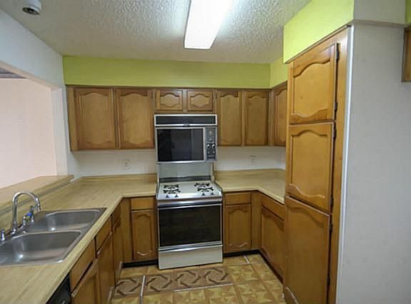 5th image of 4522 Preston Trail Dr