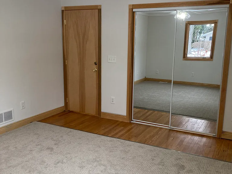 Bedroom 2 - 4