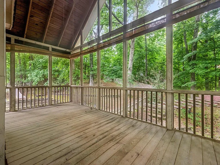 8428 Bazemore Rd — Photo 24