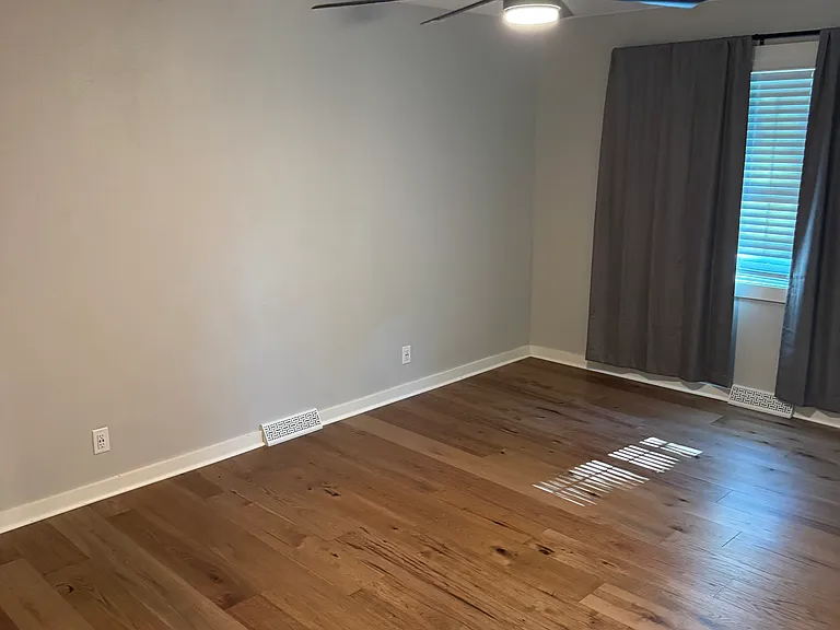 1301 Greene Ct — Photo 12