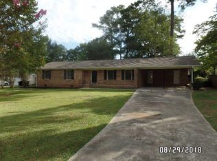 1008 Pine Pl, Perry, GA 31069