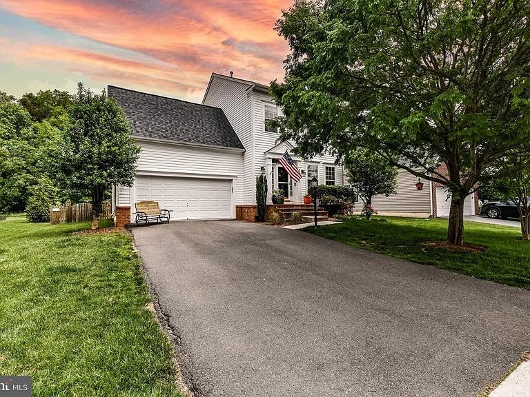 14104 Flicker Ct — Photo 1