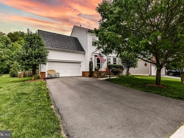 14104 Flicker Ct, Gainesville, VA 20155