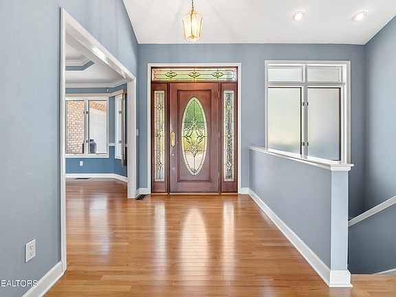 5th image of 329 Gadusi Ln
