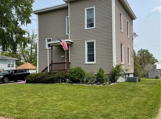 417 Seneca St, Oneida, NY 13421