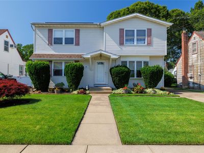 100 Virginia Street, Valley Stream, NY, 11580
