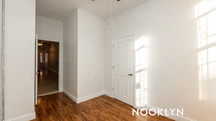 Rented by Nooklyn NYC LLC | media 17