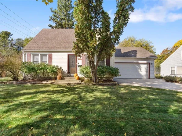 1226 Temkin Ave, Madison, WI 53705