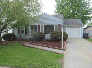 1237 8th Ave S, Clinton, IA 52732