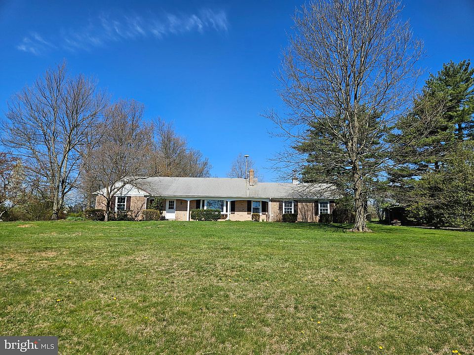 1st image of 2218 Upper Stump Rd