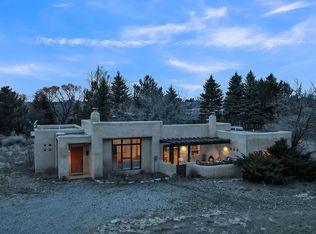 21 Buena Vista Rd, Taos, NM 87529
