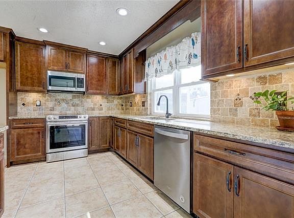 5th image of 4225 Ben Michael Dr