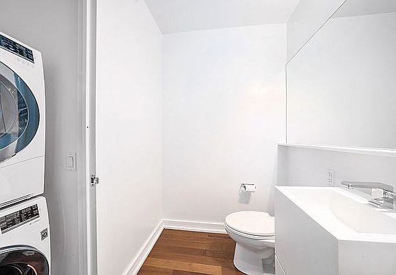 5th image of 101 Warren St APT 1180