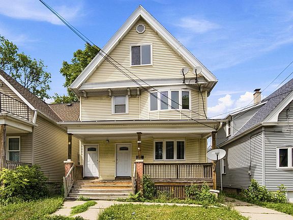 2nd image of 126 W Concordia AVENUE #128